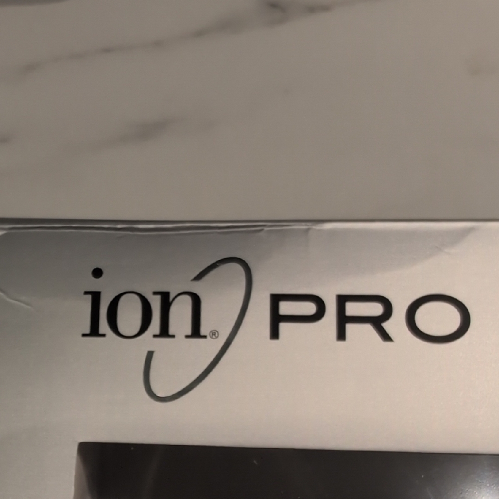 Gold and Black Curling Iron - Picture 2 of 7